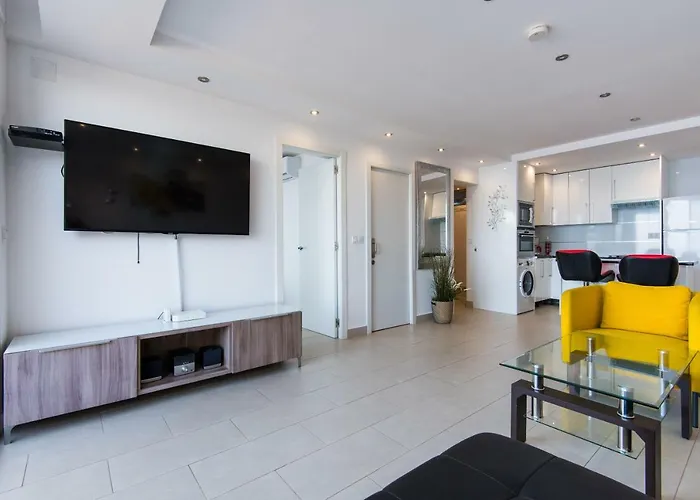 Seashore Stunning * Torremolinos